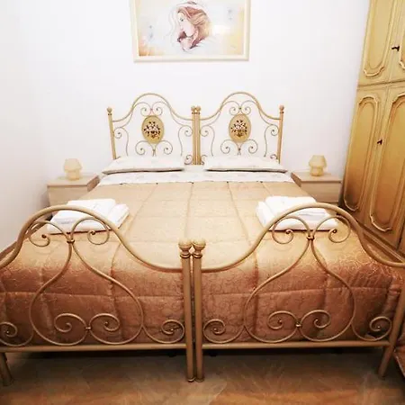 Apulia 70 Holidays - & Experiences Polignano a Mare