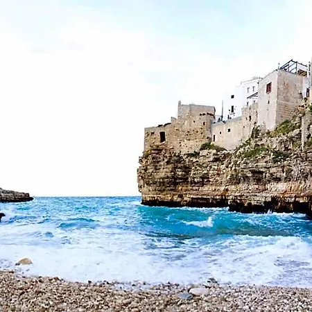 住宿加早餐酒店 Apulia 70 Holidays - & Experiences 滨海波利尼亚诺