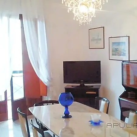 Apulia 70 Holidays - & Experiences 住宿加早餐酒店 滨海波利尼亚诺