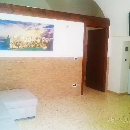 Apulia 70 Holidays - & Experiences לינה וארוחת בוקר 3*